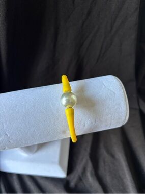 Plunder Yellow Pearl Accent Bracelet